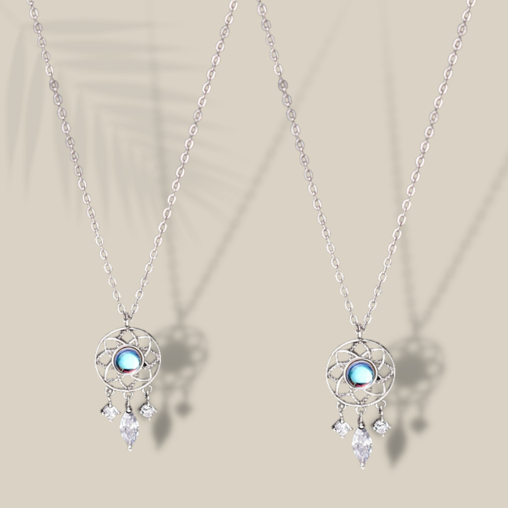Dreamcatcher Necklace® - LOUREA